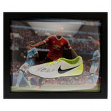 Manchester United F.C. Rashford Signed Boot (Framed)