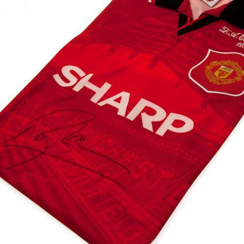 Manchester United F.C. Keane Signed Shirt